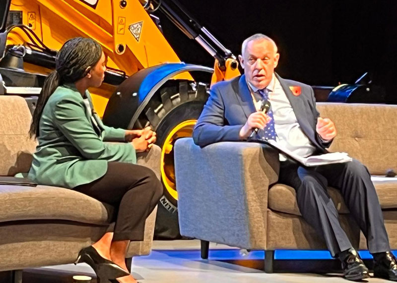 Ian Elliott in discussion with Kemi Badenoch